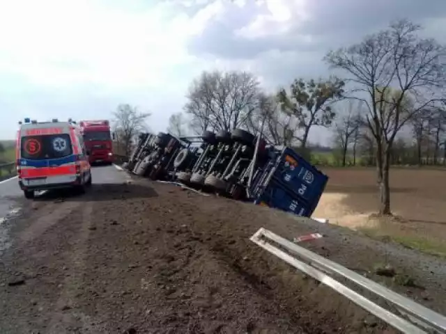 Policja z Trzebnicy zatrzymała pijanego kierowcę ciężarówki. ...