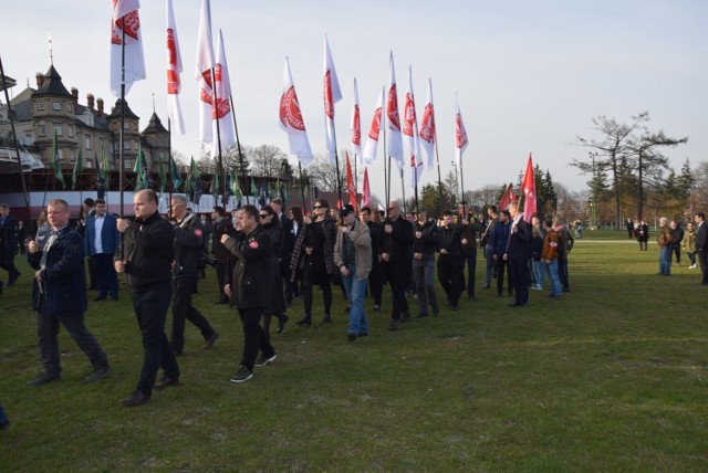 Pielgrzymka środowisk narodowych na Jasną Górę została odwołana.