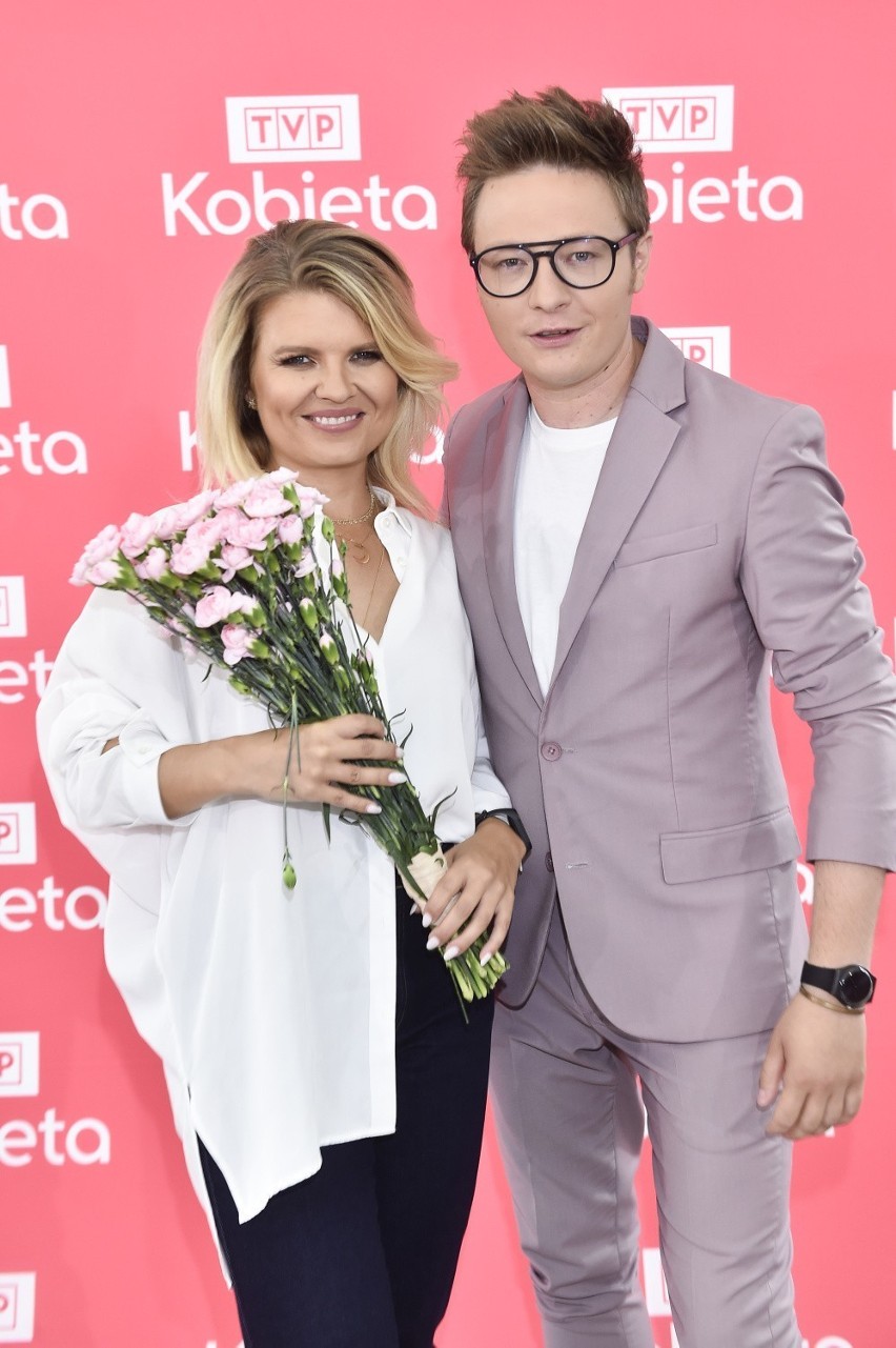 Marta Manowska i Mateusz Szymkowiak poprowadzą cykl "Rozmowy o..."