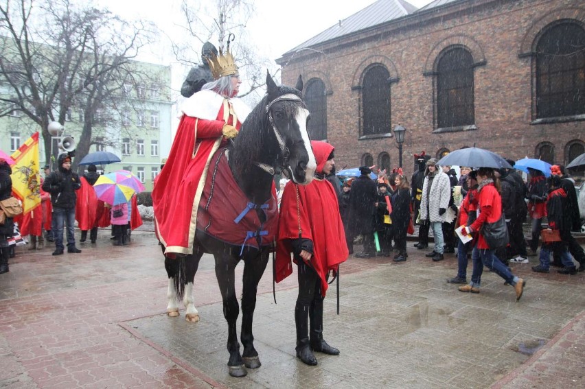 Orszak Trzech Króli w Gnieźnie [ZDJĘCIA]