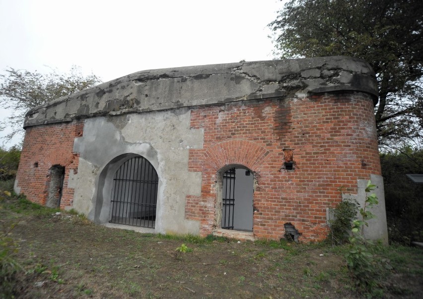 Zobacz także:
 Twierdza Przemyśl: fort XII "Werner" w...