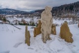 Muszyna. Jest już gotowy Ogród Baśni i Legend. Na zwiedzających czeka m.in. chatka czarownicy [ZDJĘCIA]