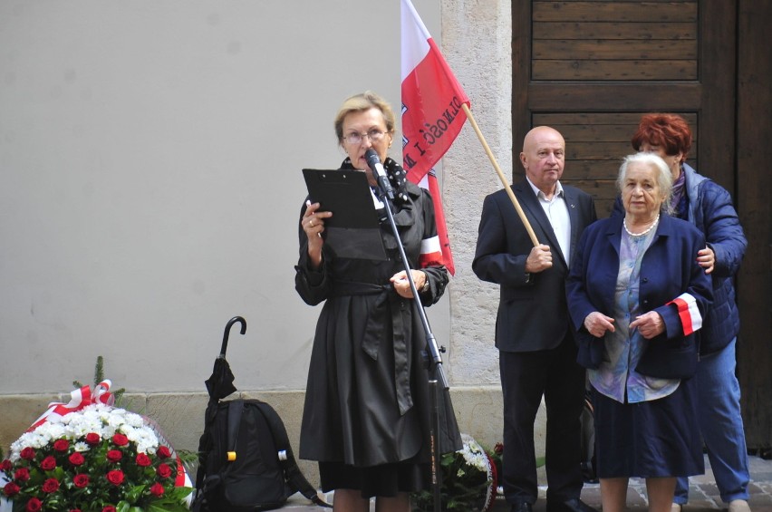 Kraków. Uroczyste obchody rocznicy wydania wyroków w pokazowym procesie krakowskim [ZDJĘCIA]