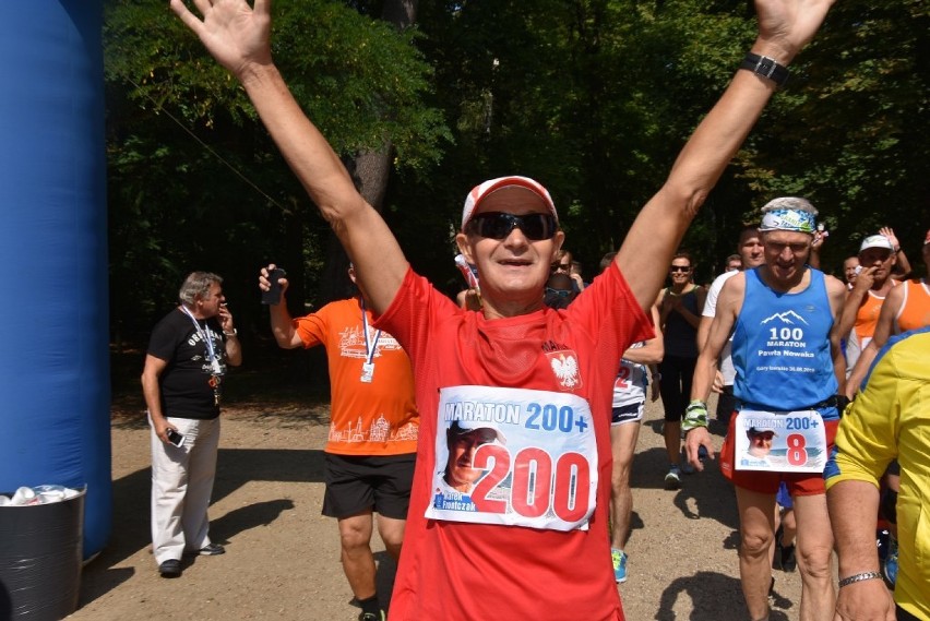 Kaliszanin Marek Frontczak przebiegł swój 200. maraton