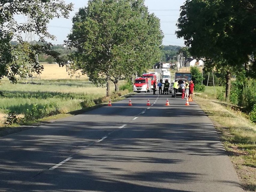 Dwa auta zderzyły się na ulicy Pszowskiej w Rzuchowie