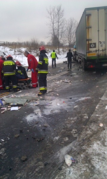 Zawiercie: Wypadek na ulicy Obrońców Poczty Gdańskiej. Dwie osoby zostały ranne [ZDJĘCIA]