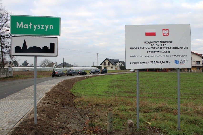 Nowa jakość w Małyszynie. Zakończyła się przebudowa drogi powiatowej za 5 mln zł. Dotacja rządowa pokryła 95 proc. kosztów zadania FOTO