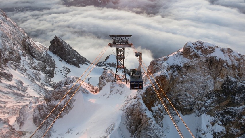 W Bawarii wyrasta najwyższa góra Niemiec, Zugspitze (2962 m...