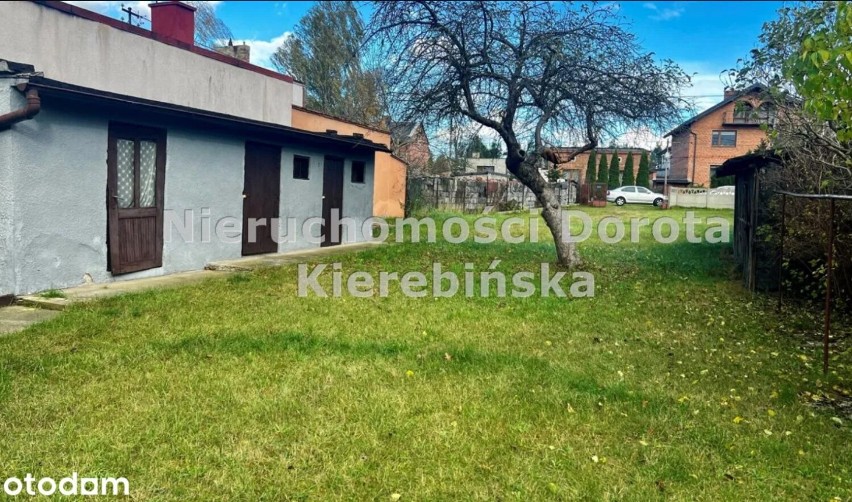 Dom wolnostojący na działce 957 m2, Tomaszów - cena 215 000...