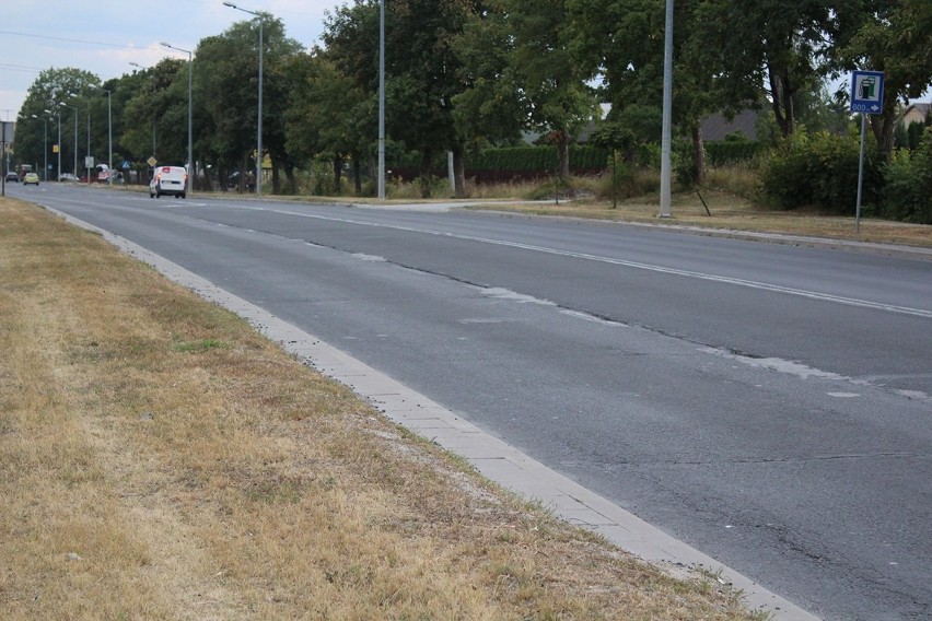 Ulice w Chełmie nie doczekają się odmalowania pasów i znaków...