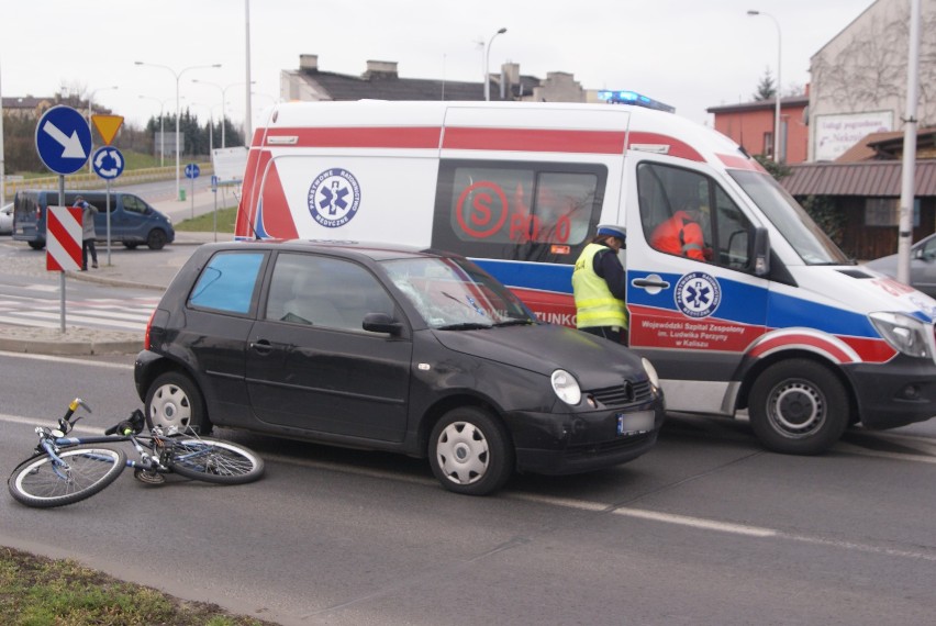 Wypadek w Kaliszu. Potrącenie rowerzysty na ulicy...