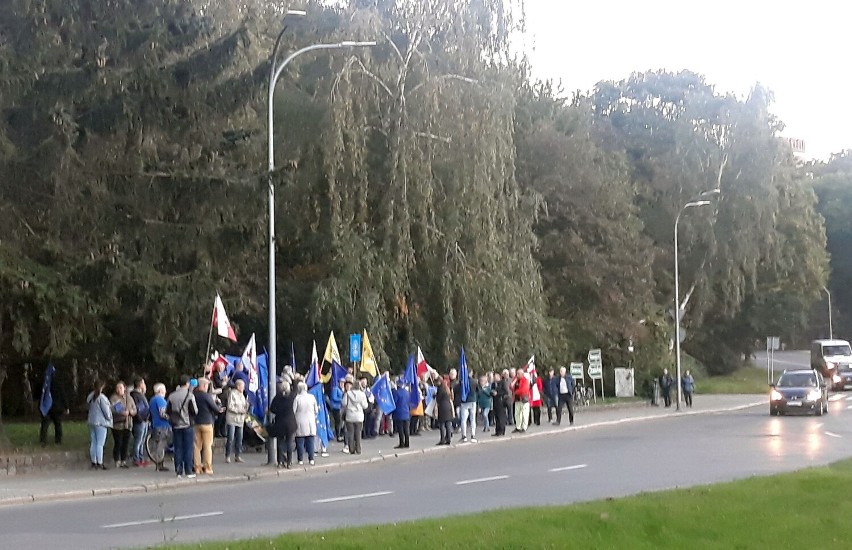Manifestacja w Stargardzie. "Zostajemy w UE!" 
