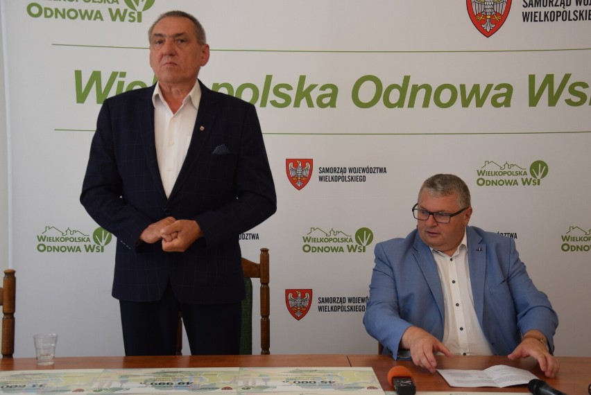 Pięknieje wielkopolska wieś. Gminy z powiatu kaliskiego...