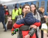 8 Marca. Dzień dla kobiet. Dołącz do zbiórki na pomoc kobietom i dzieciom Ukrainy!