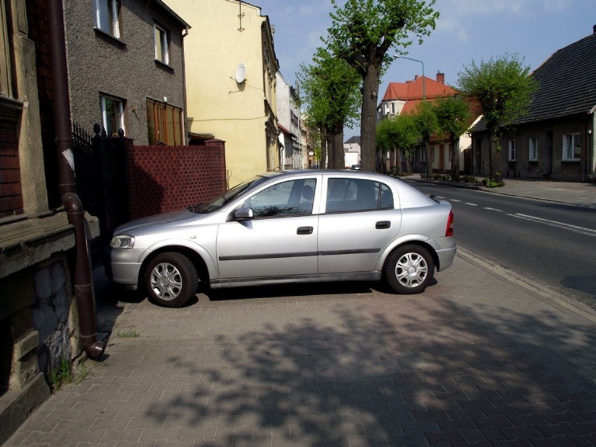 21 kwietnia zatrzymany w obiektywie. Spacer z aparatem fotograficznym, ulicami miasta Zbąszyń