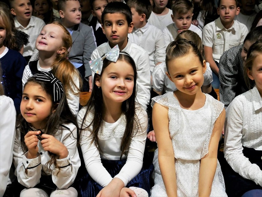 Uroczystość zakończenia rozbudowy Szkoły Podstawowej nr 9 w...