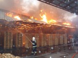 Pożar w Kraszewicach. Spłonął zakład stolarsko-tapicerski