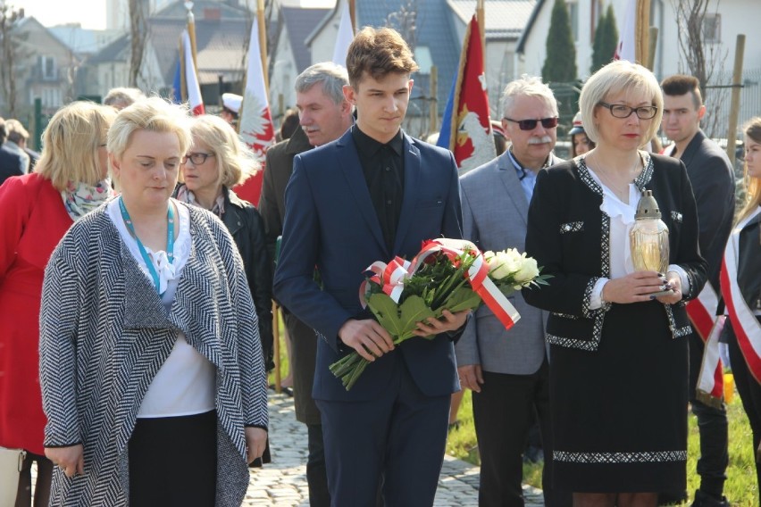 Obchody rocznicy zbrodni katyńskiej. Uroczystości w Tczewskim Panteonie Katyńskim [ZDJĘCIA]