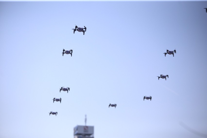 Program CEDD i rój dronów nad MCK na konferencji „Drony –...