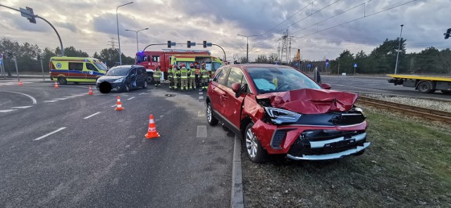 W wyniku wypadku, do którego doszło 21 grudnia w Bydgoszczy, cztery osoby trafiły do szpitala. Trwa wyjaśnianie szczegółowych okoliczności zdarzenia.