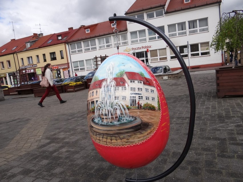 Ogromne pisanki w centrum Wielunia [FOTO]