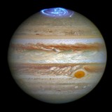 Teleskop Hubble'a sfotografował zorze na Jowiszu. Zobacz animację pokazującą to niesamowite zjawisko (wideo)