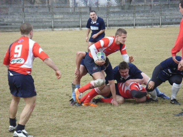 Zawodnicy Igloo Rugby Club Ruda Śląska rozpoczęli sezon meczem w Kietrzu