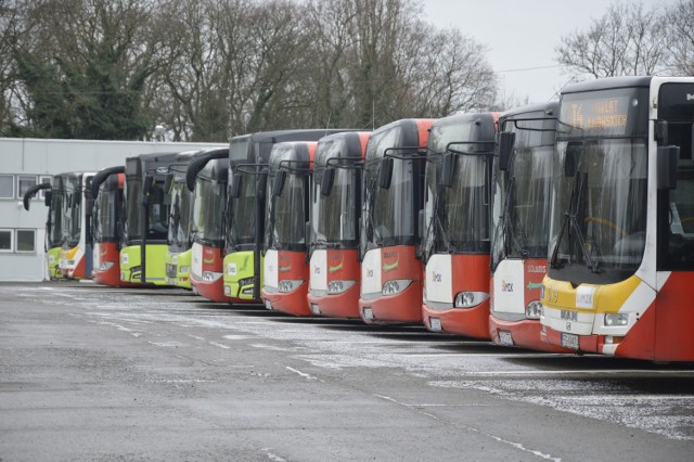Miejski Zakład Komunikacji w Gorzowie właśnie wystawił na sprzedaż 4 mocno wyeksploatowane autobusy marki Solaris.