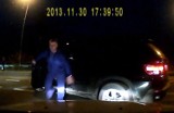 Pobicie kierowcy w Katowicach. Brutalny kierowca bmw sam zgłosił się na policję