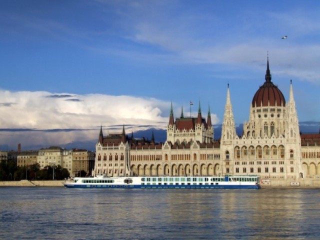 Budapeszt - stolica Węgier.
