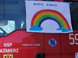 Druhny i druhowie z OSP Kaźmierz przyłączyli się do akcji #BędzieDobrze [ZDJĘCIA]