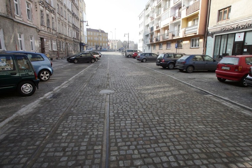 Remont ulicy Wrocławskiej w Legnicy [ZDJĘCIA]