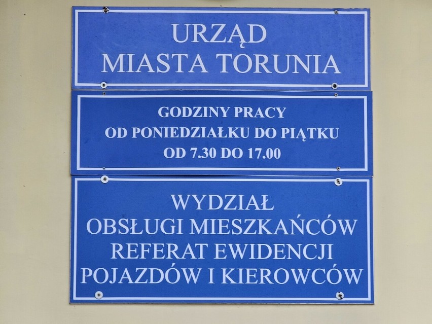 Zarejestrować pojazd w Toruniu można w dwóch punktach - przy...