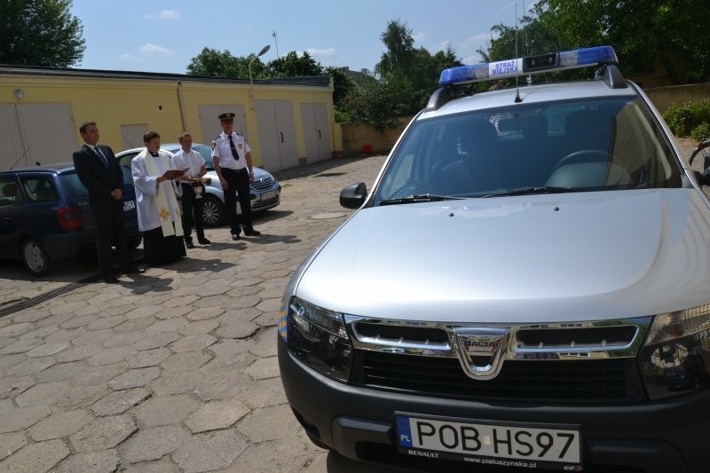 Straż miejska w Obornikach dostała nowy samochód