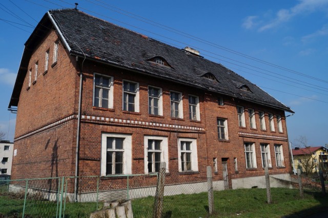 Gmina sprzedała budynek dawnej szkoły