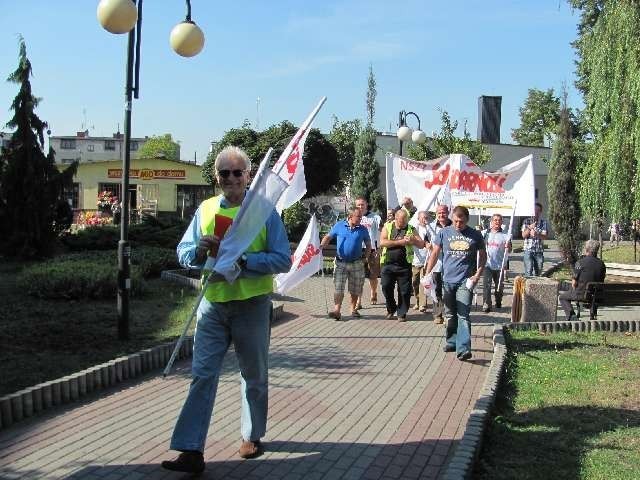 Solidarność przeciwna zmianom regulaminu płac w ZWiK Myszków