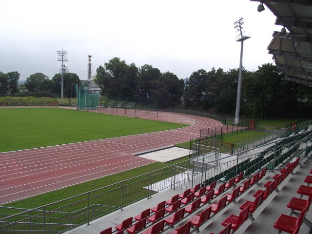 Jeleniogórski stadion na ulicy Złotniczej został oddany do użytku pod koniec sierpnia tego roku.