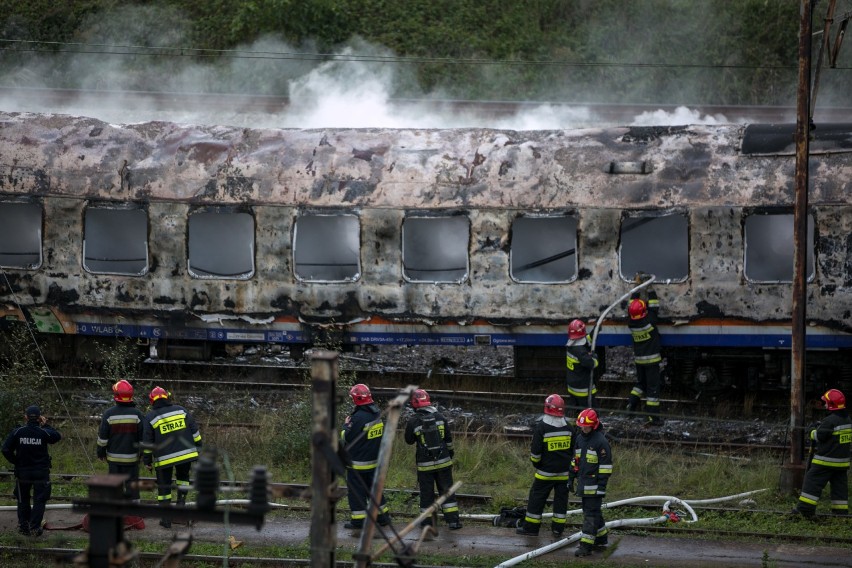 Spłonął wagon kolejowy na dworcu w Płaszowie