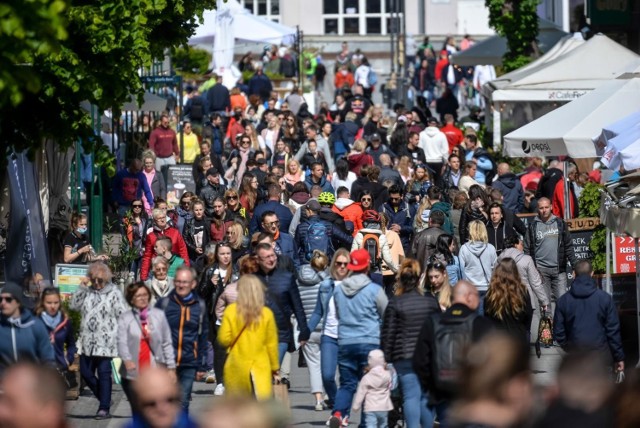 Najpopularniejszym kierunkiem na wyczekiwany długi weekend jest Świnoujście, a najdroższym Sopot. Najczęściej wybieranym obiektem noclegowym są apartamenty.