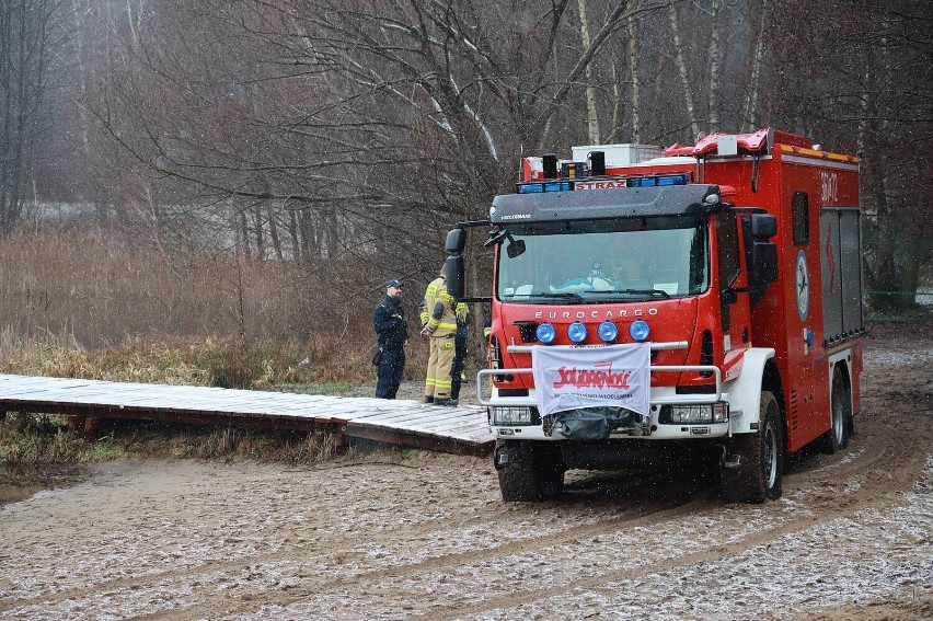 Tak przebiegały piątkowe ćwiczenia straży pożarnej i policji...