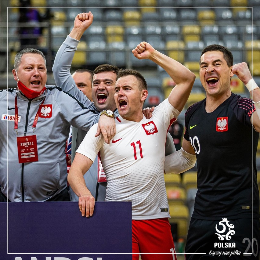 Futsal. Reprezentacja Polski z lęborczaninem Mateuszem Madziągiem awansowała do mistrzostw Europy