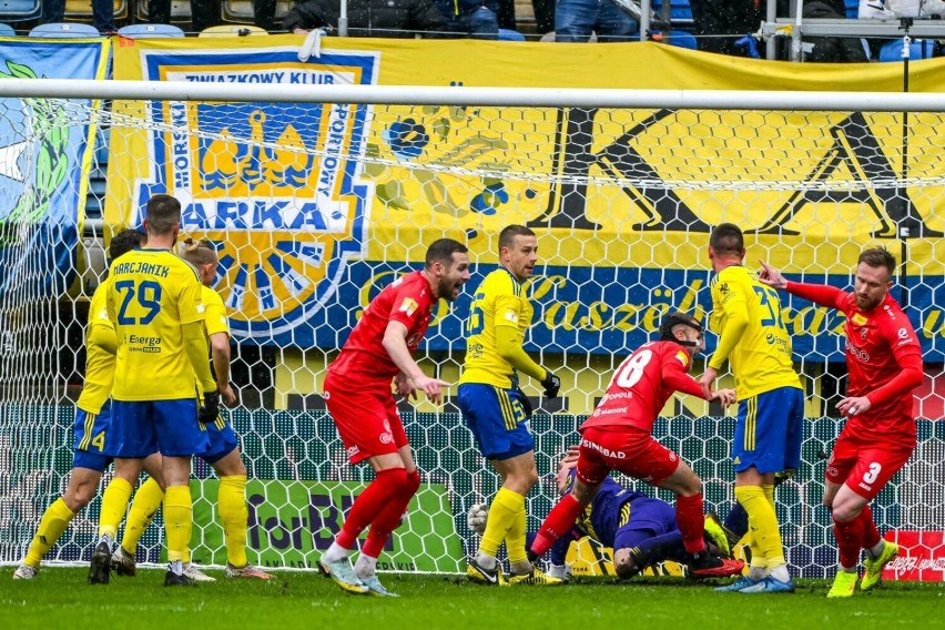 Arka Gdynia straciła dwa punkty w meczu z Odrą Opole, ale...