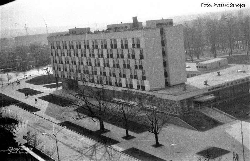 Hotel Kasztelański oddano do użytku w 1974 roku
