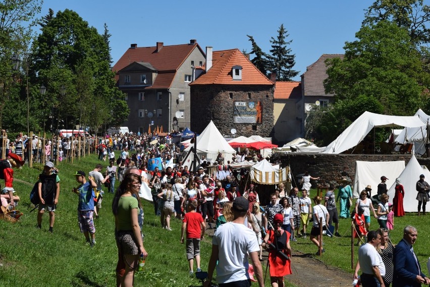 Rycerze w maju w Kożuchowie to już tradycja