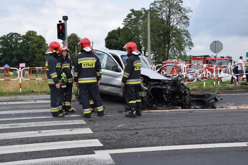 To cud, że kobieta przeżyła tak mocne uderzenie.