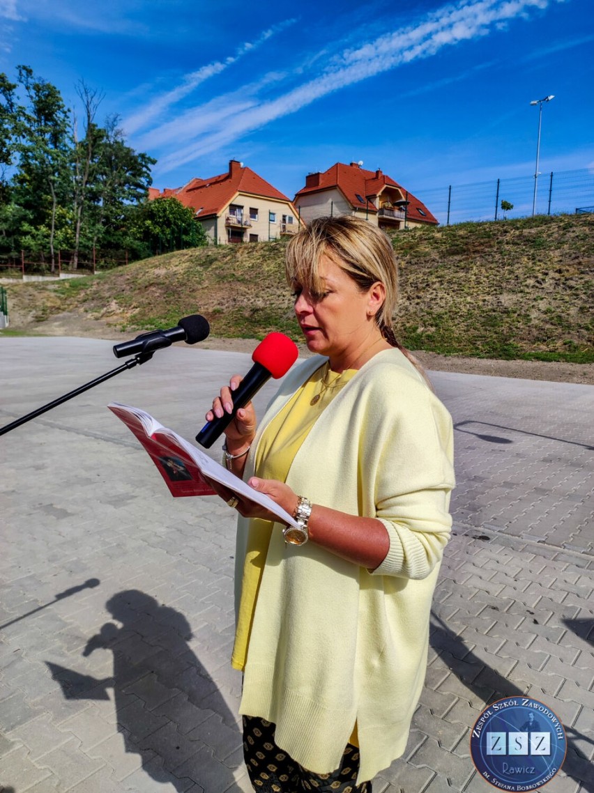 Akcja "Narodowego Czytania" w ZSZ w Rawiczu (06.09.2022)