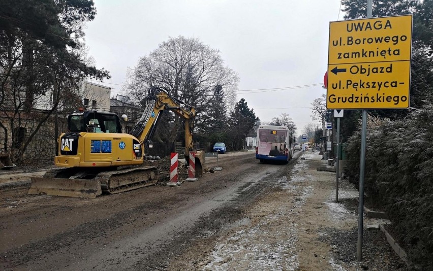 Kraków. Zmiany w ruchu na Królowej Jadwigi. To ulica wiecznie w remoncie