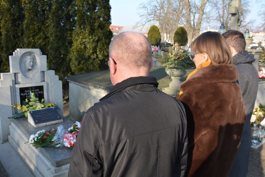 W rocznicę wyzwolenia Pleszewa złożyli kwiaty na grobach członków ruchu oporu