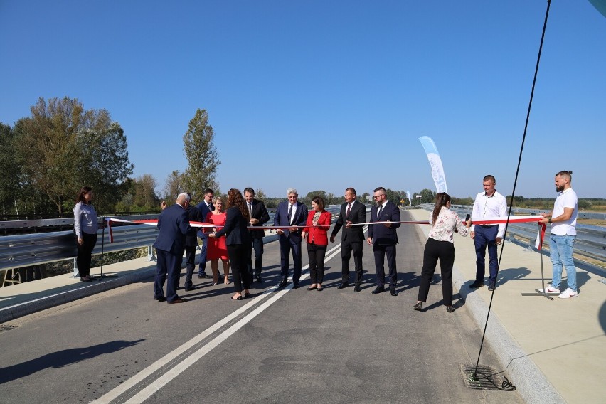 Nowy most w Gniewczynie Łańcuckiej w powiecie przeworskim.