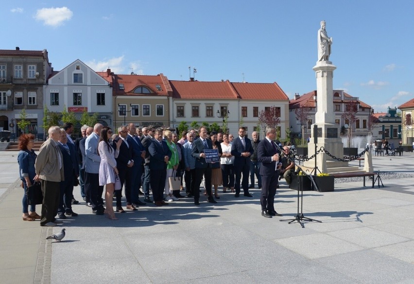 Wręczenie promes w II edycji Polskiego Ładu, Bochnia,...